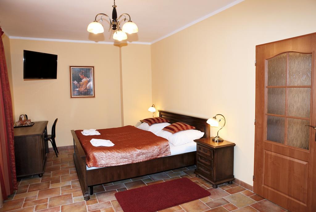 Hotel Pelikán Trebon Quarto foto