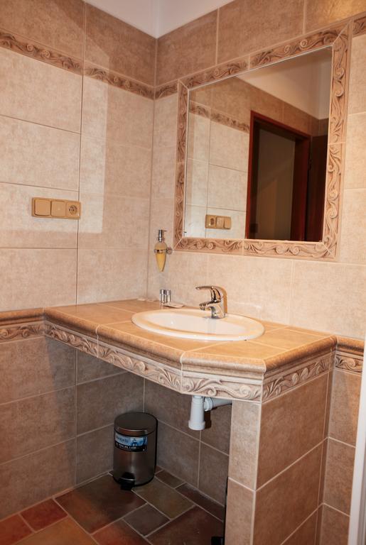 Hotel Pelikán Trebon Quarto foto